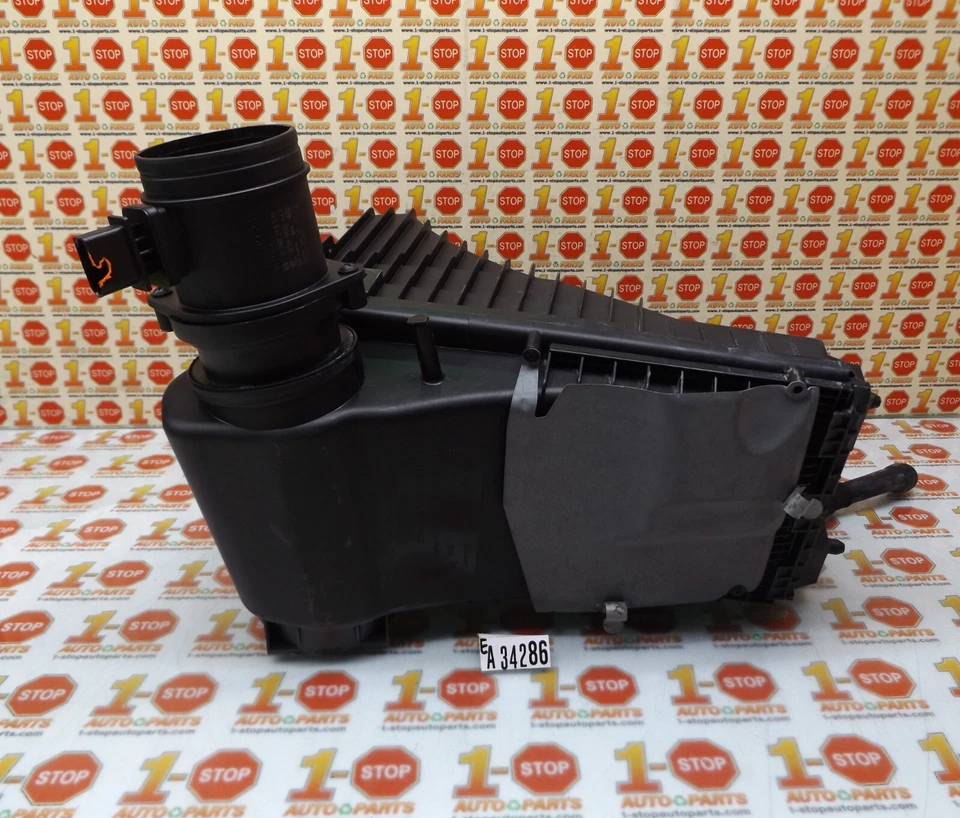 2007-2010 AUDI Q7 AIR CLEANER BOX ASSEMBLY 7L6-129-607-AS OEM - Image 1 of 4