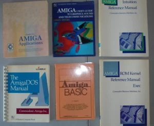 Lot of 6 Vintage Amiga Programing Books - Afbeelding 1 van 8