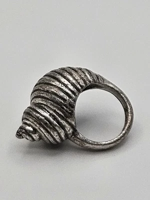 Vintage LUCKY Brand  Silver Tone Sea Shell Chunky Ring Size 7 - Image 1 of 4