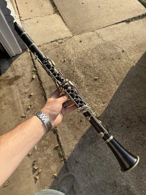 Clarinete Panamericano Vintage Conn Modelo Estudiante Madera Granadilla Como Se Muestra  Foto 1 de 4