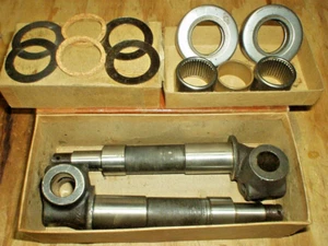 1939 1940 Studebaker Champion king pin set OEM # 197744/ 197745 TRW NOS! - Bild 1 von 1