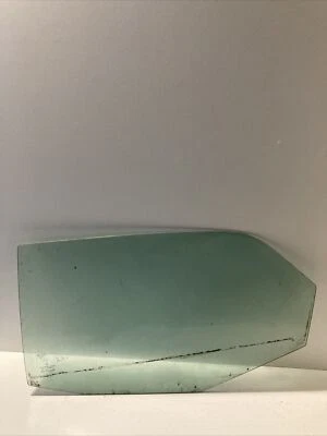 Puerta trasera izquierda ventana cristal Chrysler 300C original 3,0 Crd 2008 Foto 1 de 4