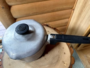 Magnalite Wagner Ware Sidney O 4682 2 Qt Aluminium Kochtopf Topf mit Deckel - Bild 1 von 5