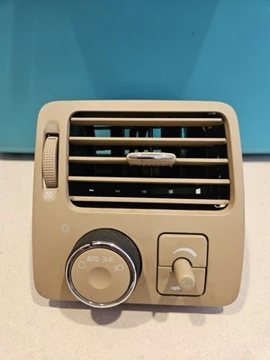 2008 Buick Lucerne переключатель фар и вентиляционный узел - Изображение 1 из 4