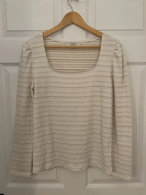 Top informal plisado Loft mujer L oro blanco hombros excelente estado Foto 1 de 4