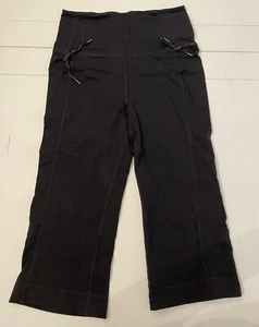 Lululemon Crop Capris Leggings Woman’s Size 6 Tie High Rise Cinch Wide  #141 - Picture 1 of 11