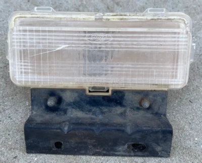 LINCOLN CONTINENTAL MARK VI REAR BUMPER TURN SIGNAL REVERSE LAMP LIGHT 1980-1984 - Image 1 of 4