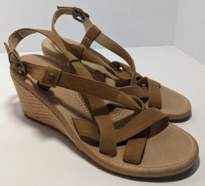 UGG hellbraune Riemchensandalen 3" rosa und hellbraun gewebter Absatz, - Bild 1 von 5