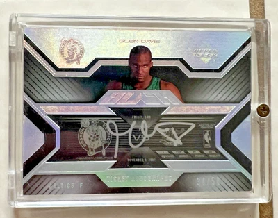 007-08 Upper Deck UD Boleto Negro Glen Davis Boston Celtcs #TA-GD Novato Automático RC Foto 1 de 3