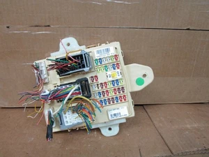 14 15 2014 2015 Kia Sorento interior cabina caja de fusibles relé bloque panel 954001u210 - Imagen 1 de 2