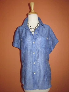 Chico's Size 2 M 12-14 Blue Burnout Crinkle Short Sleeve Camp Shirt - Picture 1 of 12