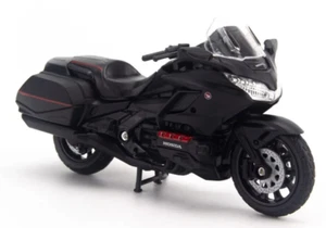 Honda Gold Wing WELLY 1:18 Diecast Motorcycle with Plastic Parts Replica - Picture 1 of 7