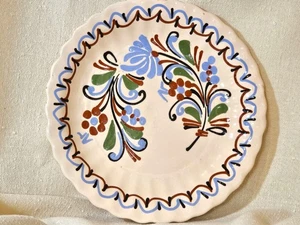 Vintage Hand-Painted Wall Plate – European Folk Pottery - 19 cm - Picture 1 of 3