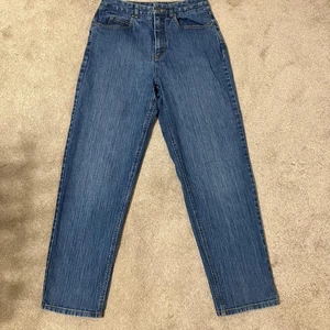 Talbots Medium Wash Straight Leg Stretch Jeans Women's Size 10 - Picture 1 of 3