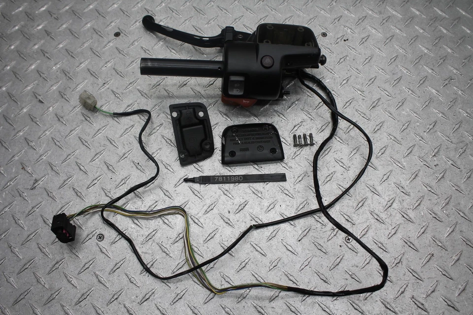 BMW R1150GS 2004 Adventure ABS embrague izquierdo maestro con interruptor de barra Foto 1 de 4
