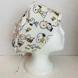 Gorra quirúrgica/médica estilo tieback: cacahuetes/ Snoopy - Imagen 1 de 7