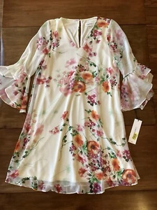 NEW Calvin Klein Bell Sleeve Crepe And Chiffon Dress Ivory Floral Size 6 $99 - Picture 1 of 9