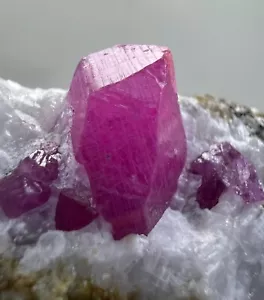 44.50 GM Well Terminated Ruby Crystals Specimen From Jagdalek Afghanistan - Picture 1 of 11