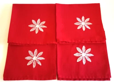 Red 17" Square Linen Blend Napkins Embroidered Snowflake Lot of 4 - Image 1 of 4