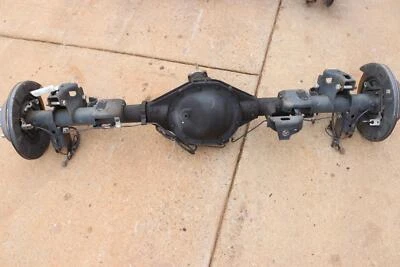 2015-2020 CHEVY TAHOE 4X2 REAR AXLE ASSEMBLY 3.42 RATIO 9-1/2" RING GEAR OEM Foto 1 de 4