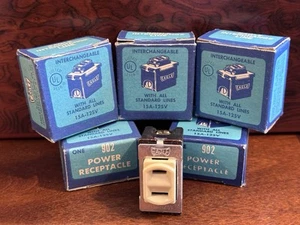 Nuevo de Lote Antiguo - Eagle - Receptáculo Eléctrico 902 15A 125V - Marfil - De Colección EE. UU. - 5 unidades - Imagen 1 de 1