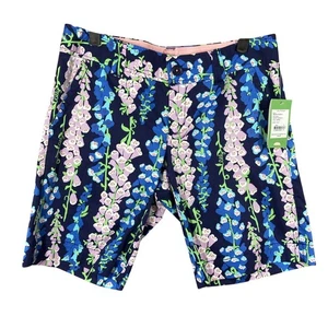 NWT Lilly Pulitzer Women's Floral Print Navy Resort Bermuda Cotton Shorts Size 4 - Bild 1 von 12