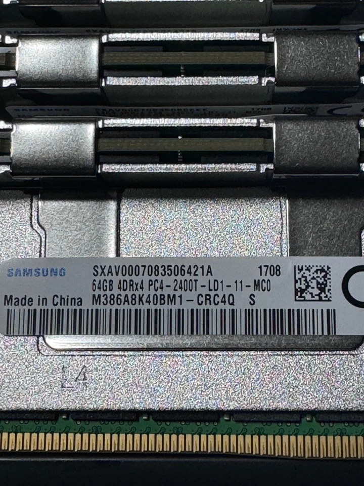 Samsung-1- 64GB ECC Server RAM 4DRx4 PC4-2400T-LD1 DDR4 M386A8K40BM1-CRC4Q - Image 1 of 1