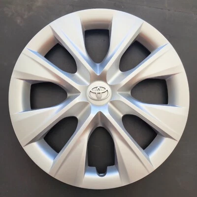 2014 - 2019 Fits Corolla 15" Hubcap Wheel Cover 61171 - Image 1 of 4