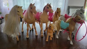 Huge LOT of BARBIE HORSES DANCING HORSES WALKING HORSES AND MORE - Picture 1 of 9