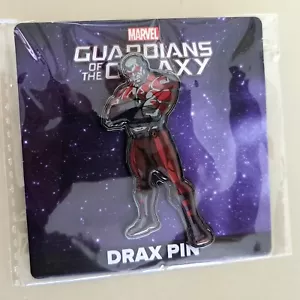 Marvel GOTG Drax Pin - 2022 Loot Cassa Cappello Borsa Zaino Bambo Attrezzature & Merci - Foto 1 di 2