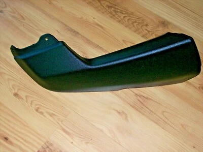 HONDA RINCON 650,680 右前挡板塑料护板,格栅,66300-HN8-000ZA — 第 1/3 张图片