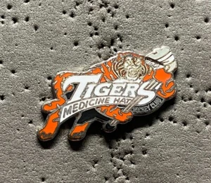 Medicine Hat Tigers 1998-2003 Logo WHL Hockey Pin - Imagen 1 de 2
