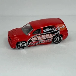 2002 Hot Wheels Fandango Red w/Chrome Pr5 Spoke Wheels Race - Picture 1 of 5