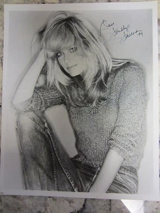 Autentica foto autografa Farrah Fawcett firmata a mano 8 x 10 scatto pubblicitario - Foto 1 di 1