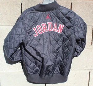Nike Air Jordan puffer giacca cappotto Large 13-15 XL rosso nero Jumpman $114 OFFERTA - Foto 1 di 14