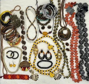 Boho Ethnic Tribal Statement Jewelry Lot - Wood Glass Kukui Nut Shell Bold 29+ - Picture 1 of 14