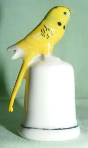 Klima Porcelain Yellow Budgerigar on Thimble Wings Down K837 - Picture 1 of 1