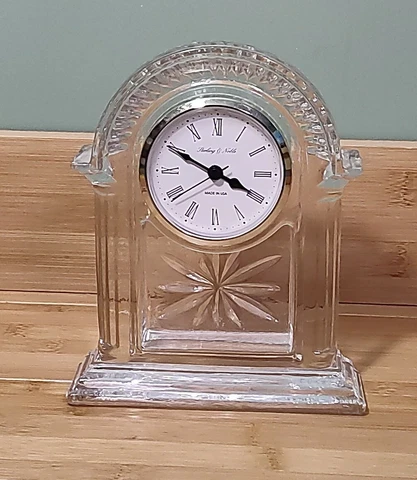 Vintage NIB Sterling & Noble 24% Lead Crystal Mantle Desk Shelf Quartz Clock USA Cover