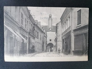 CPA 18 MEHUN-SUR-YEVRE - Rue Jeanne d'Arc et Porte de Ville - Imagen 1 de 2