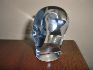 De colección~Cráneo~ARTE CRISTAL TRANSPARENTE~FIGURA PISAPAPELES~RARO~3"Alto~13oz Peso~ - Imagen 1 de 12