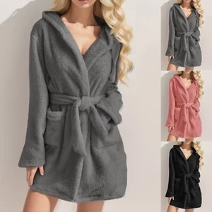 Women Hooded Fleece Bathrobe Lightweight Soft Plush Short Flannel Sleepwear - Picture 1 of 27