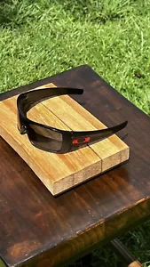 OAKLEY BATWOLF DUNKELGRAUER RAHMEN MIT POLARISIERTER GRAUER GLÄSER SONNENBRILLE antix Gascan - Bild 1 von 6