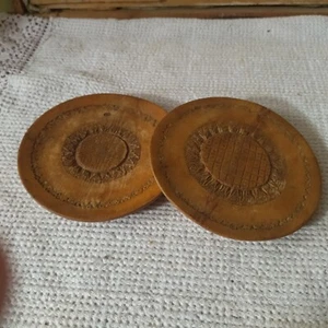 Vintage wooden carved plate 2pcs 1969s - Picture 1 of 9