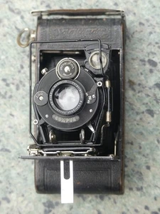 VOIGTLÄNDER ROLLFILMKAMERA 5 x 8 für 129er ROLLFILM SELTEN SKOPAR 4,5/8,3cm - Bild 1 von 5
