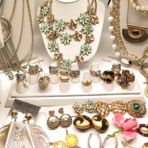 Gran Lote a Granel de Mezcla Marca Vintage/Nueva Joyería Personalizada Bueno para Reventa - Imagen 1 de 8