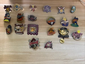 LOT 20 ASSORTED FAST PITCH SOFTBALL COLLECTOR PINS ASSORTED STATES - Picture 1 of 11