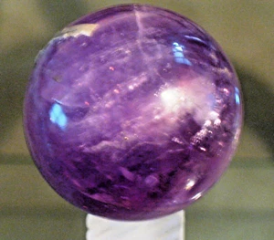 Amethyst Kristallkugel ca. 2 Zoll (60 mm) Kugel - Bild 1 von 7