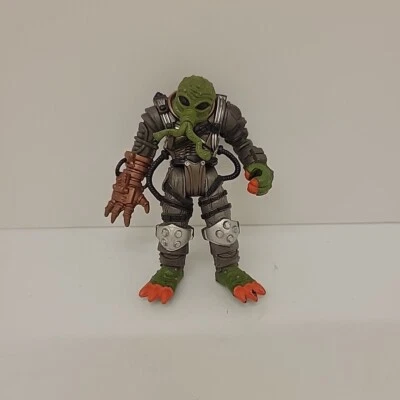 Chap Mei Space Quest Mission Squad Green Alien Space Suit 3.75" Action Figure - Image 1 of 4