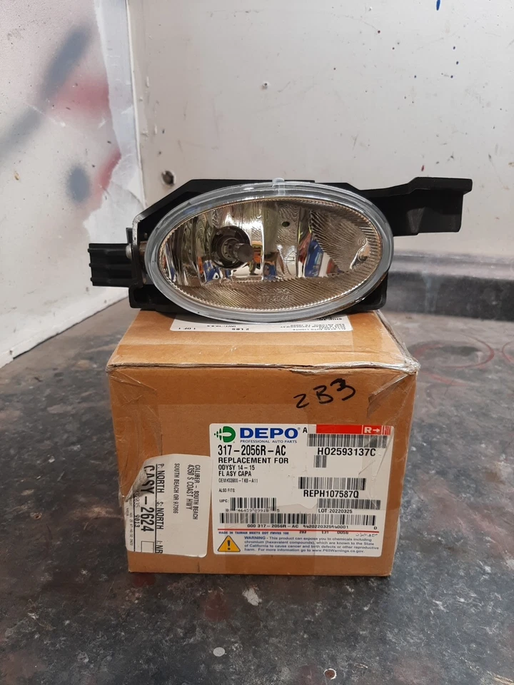 14-15 Honda Odyssey Right Passenger Fog Light Assembly 317-2056R-AC - Image 1 of 3