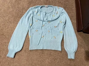 Vintage Damenpullover Größe M Ballonärmel Krawatte Ausschnitt Pointelle Stickerei blau - Bild 1 von 8